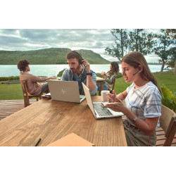 HP EliteBook 840 G10 Intel® Core™ i7 i7-1355U Ordinateur portable 35,6 cm (14") WUXGA 16 Go DDR5-SDRAM 512 Go SSD Wi-Fi 6E (