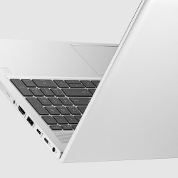 HP EliteBook 650 G10 Intel® Core™ i7 i7-1365U Ordinateur portable 39,6 cm (15.6") HD 32 Go DDR4-SDRAM 1 To SSD Wi-Fi 6E (802