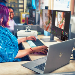 HP ZBSG10 i7-13700H 16 32GB/1T W11P
