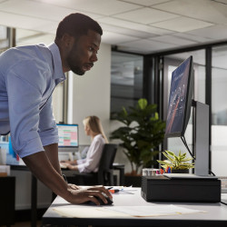 HP Pro SFF 400 G9P i3-14100 8/256 W11P