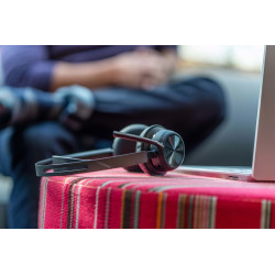 POLY Micro-casque Voyager Focus 2 USB-A Certifié Microsoft Teams