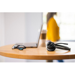 POLY Micro-casque Voyager 4320 USB-C +dongle BT700