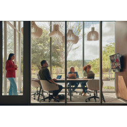 Poly Barre de visioconférence USB Studio