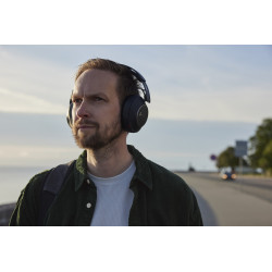 Poly Micro-casque Voyager Surround 80 UC USB-C + adaptateur USB-C/A