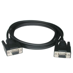 C2G Câble null modem DB9...