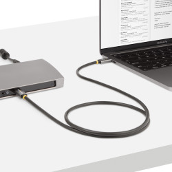 StarTech.com Câble USB4 de 1m 40Gbps, 240W (5A) Power Delivery, 8K 120Hz/4K 240Hz DP Alt Mode, Câble USB-C Certifié USB-IF -