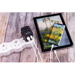Verbatim 49544 adaptateur prise d'alimentation Universel Noir