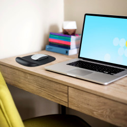 StarTech.com Tapis de Souris avec Repose-Poignets - Repose Poignet Ergonomique de 17x18x2cm - Tapis de Souris pour Bureau/Ordin