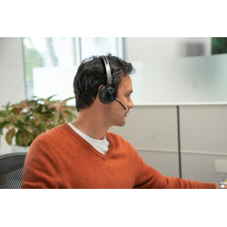 POLY Micro-casque Voyager Focus 2 USB-C