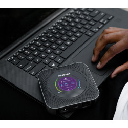 NETGEAR MR1100 Routeur de réseau cellulaire