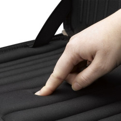 Case Logic QNS-116 40,6 cm (16") Sac Messenger Noir
