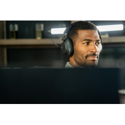 POLY Micro-casque Voyager Surround 80 UC USB-C + adaptateur USB-C/A