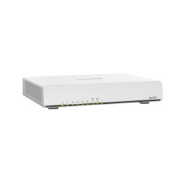 QNAP QHora-301W routeur sans fil 10 Gigabit Ethernet Bi-bande (2,4 GHz / 5 GHz) Blanc