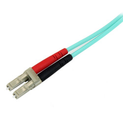 StarTech.com Câble Fibre Optique Multimode de 2m LC/UPC à SC/UPC OM3, Fibre Zipcord Full Duplex 50/125µm, Réseaux 100G, LOM